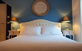Cosmopolitan Central Rooms