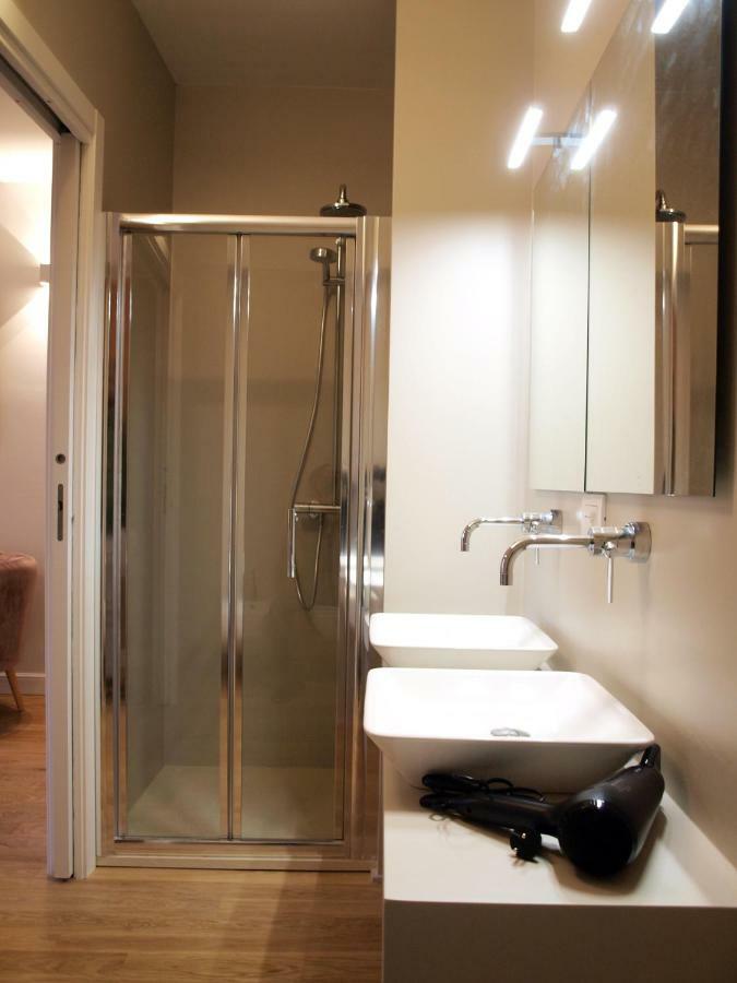 Cosmopolitan Central Rooms Bologna Exterior photo