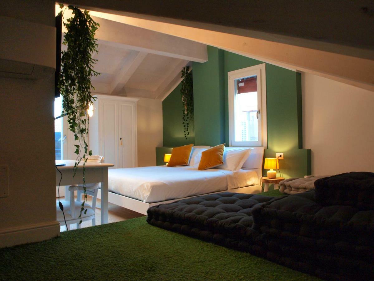 Cosmopolitan Central Rooms Bologna Exterior photo