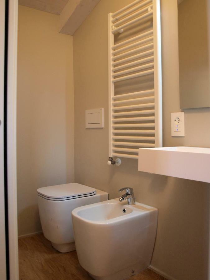 Cosmopolitan Central Rooms Bologna Exterior photo
