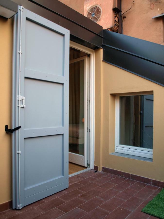 Cosmopolitan Central Rooms Bologna Exterior photo